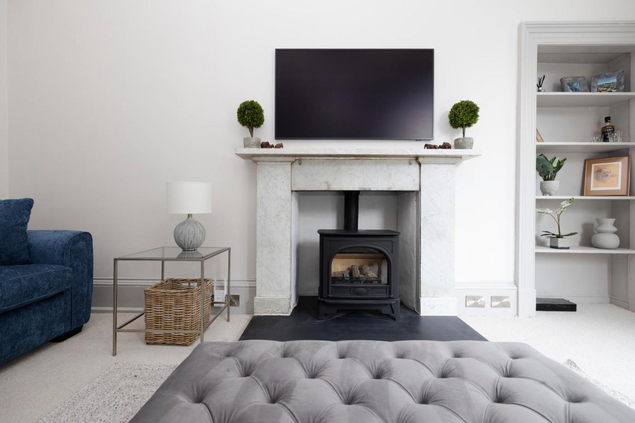 Stylish 3-Bedroom Edinburgh City Getaway Exterior photo