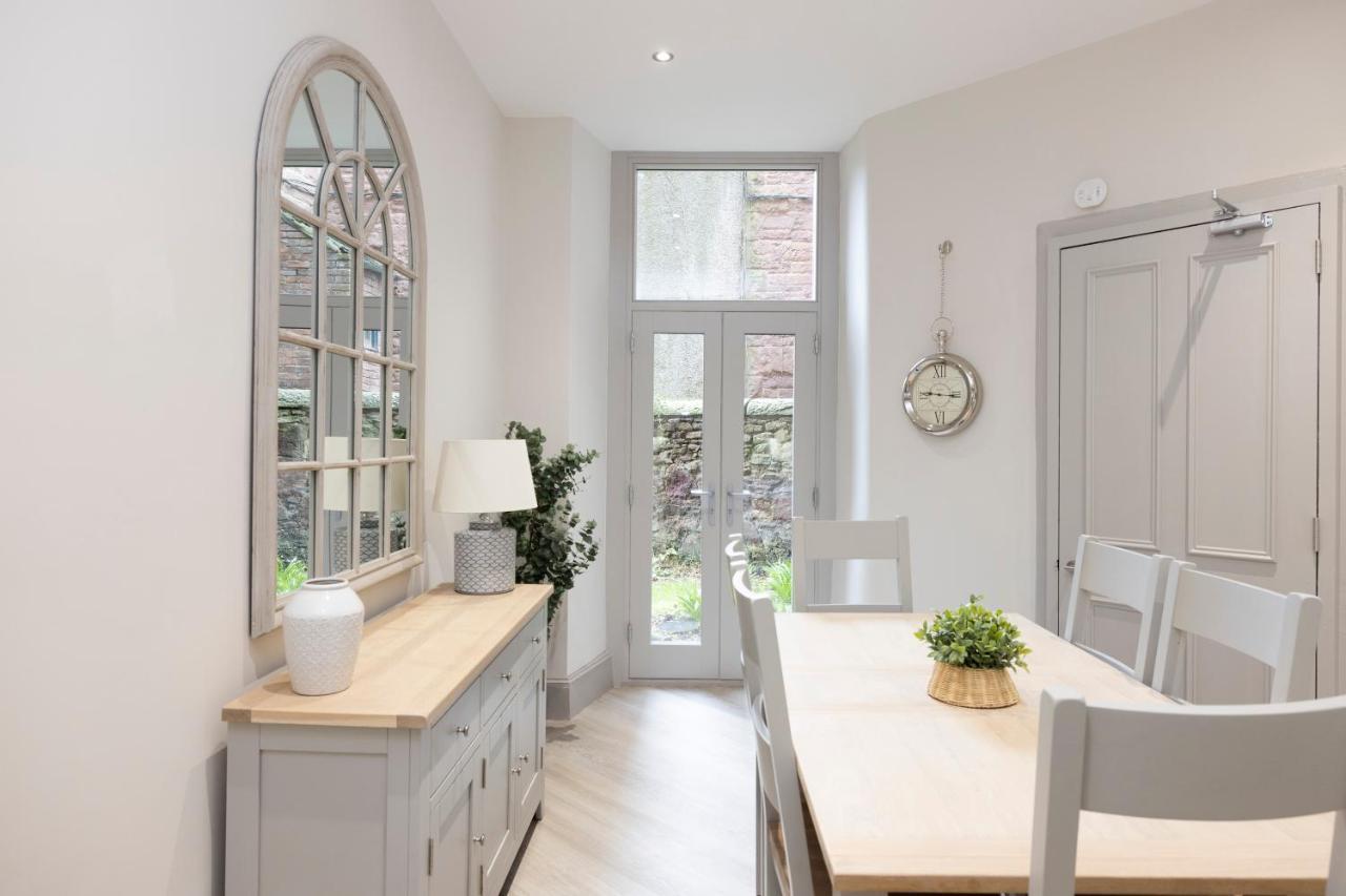 Stylish 3-Bedroom Edinburgh City Getaway Exterior photo